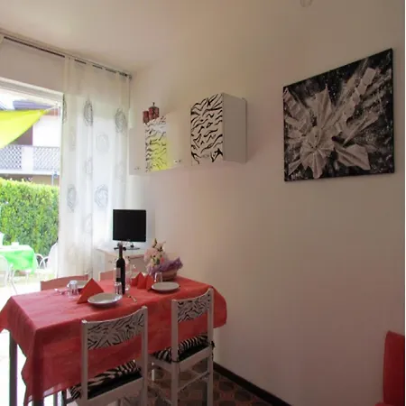 Villa With Private Garden And Place Bibione